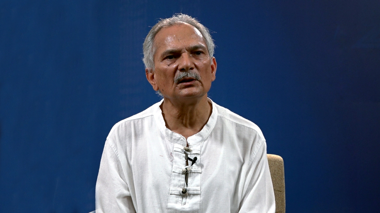 मेरै जीवनकालमा मुलुकलाई स्थिरता र समृद्धि दिन्छु : बाबुराम भट्टराई