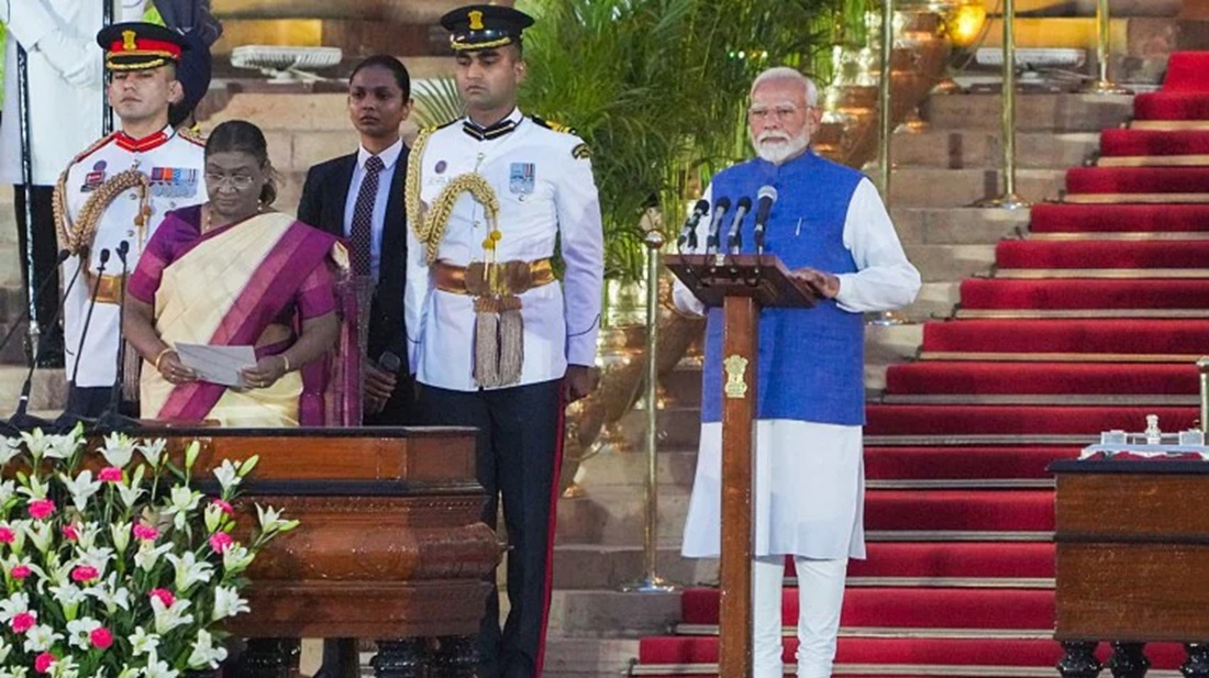 भारतीय प्रधानमन्त्री मोदीको सपथ समारोहमा प्रधानमन्त्री दाहाल पनि सहभागी