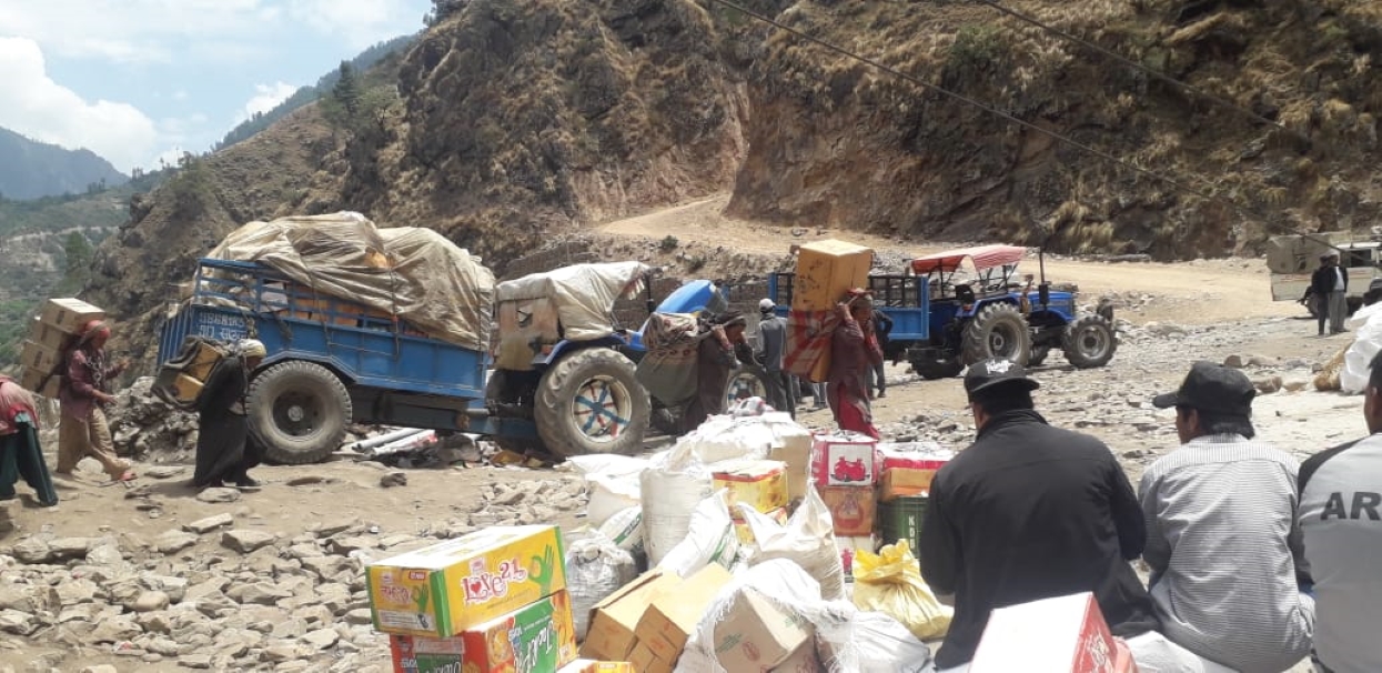 पुल नबन्दा सिमकोट राष्ट्रिय सडकसँग जोडिएन, स्थानीयलाई समस्या