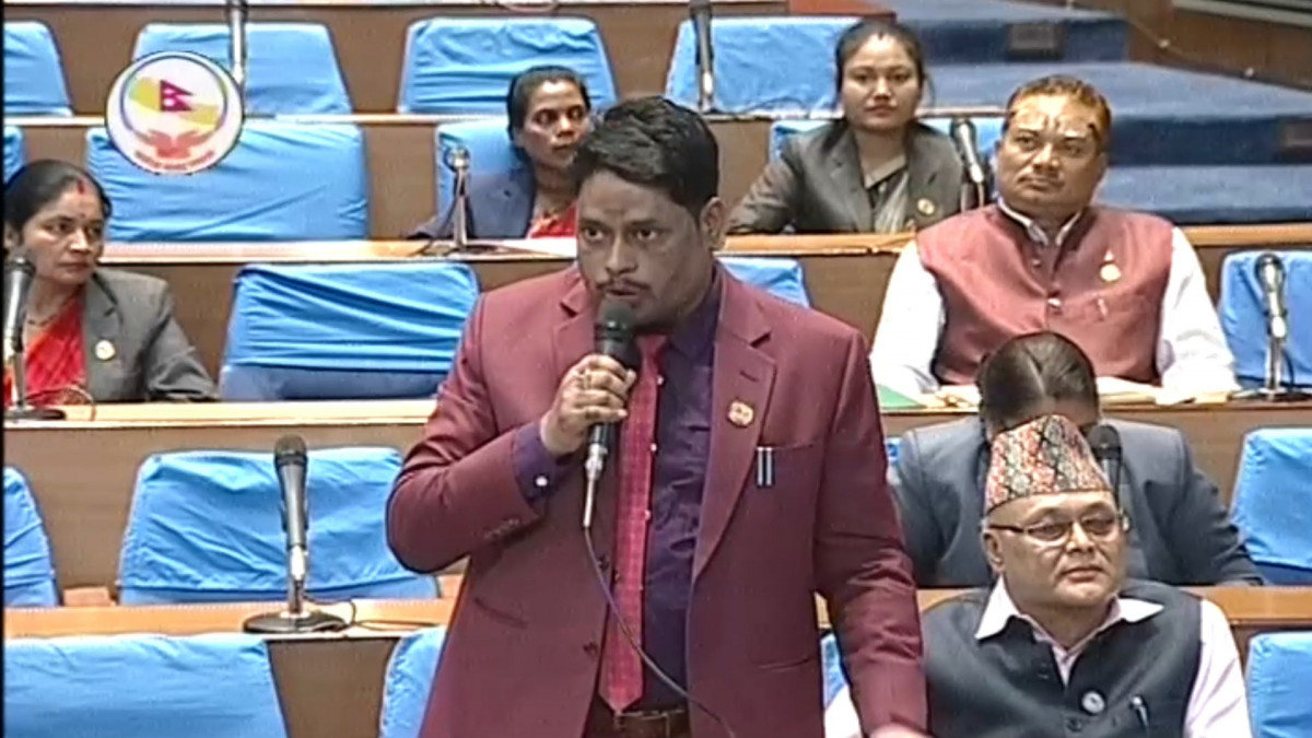 चिनियाँ राजदूतले नेपालीको दुःखमा नुनचुक छर्ने अभिव्यक्ति लेखे : सांसद खान