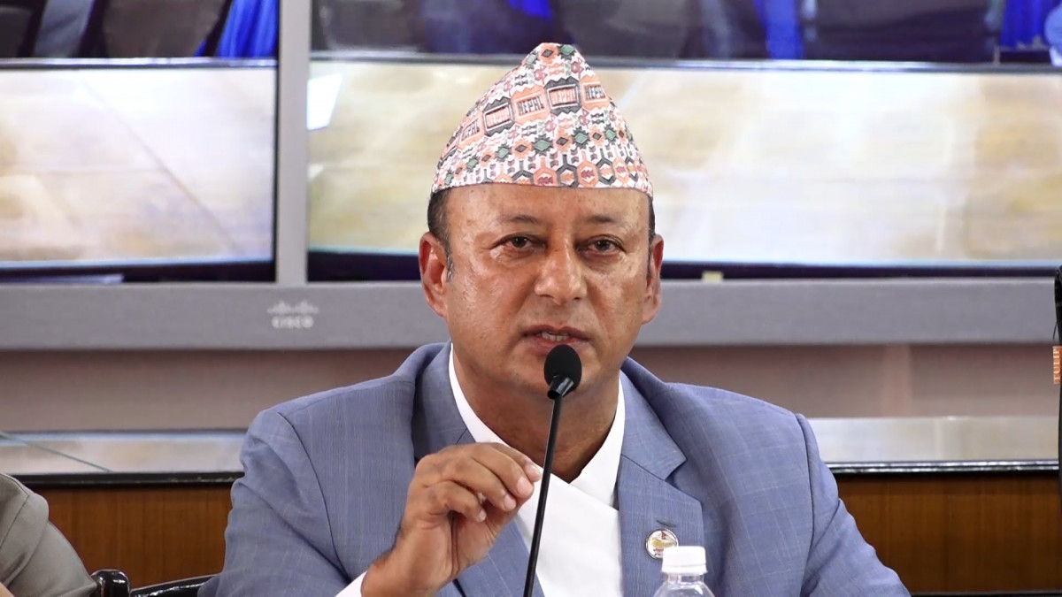 प्राधिकरण प्राइभेट कम्पनी जस्तो देखियो, सरकारलाई सहयोग गरेन् : ऊर्जामन्त्री खड्का