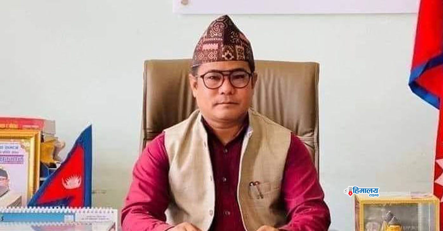 मेयर लामा सवार गाडीमाथि आक्रमण