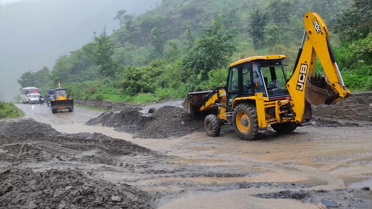 सबै गाडी कटेपछि बिपी राजमार्गमा आवागमन बन्द गरिने