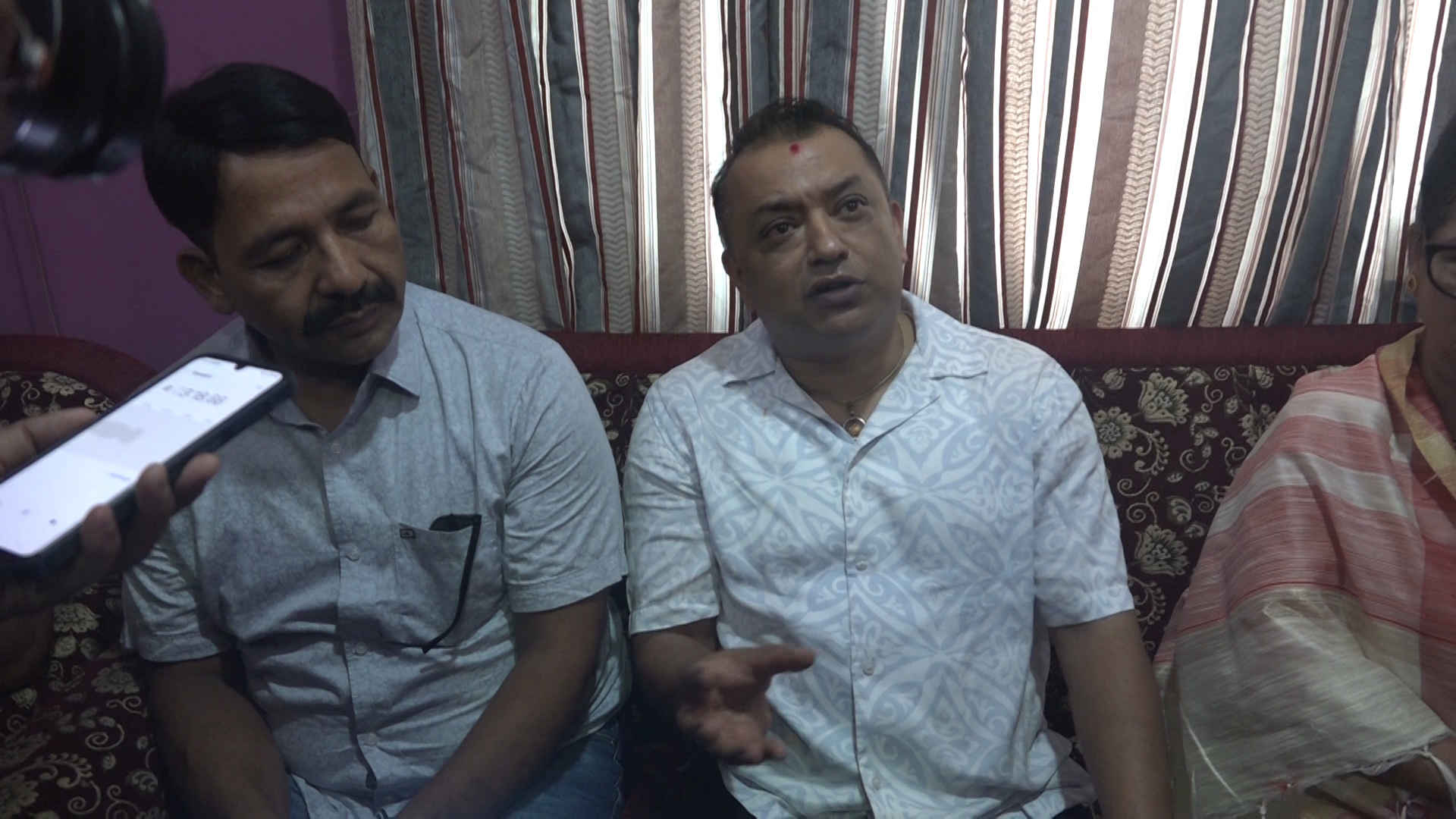 प्रधानमन्त्रीले अर्को दलसँग सहकार्य गर्ने पहल थालेपछि गठबन्धन भत्कियो : गगन थापा