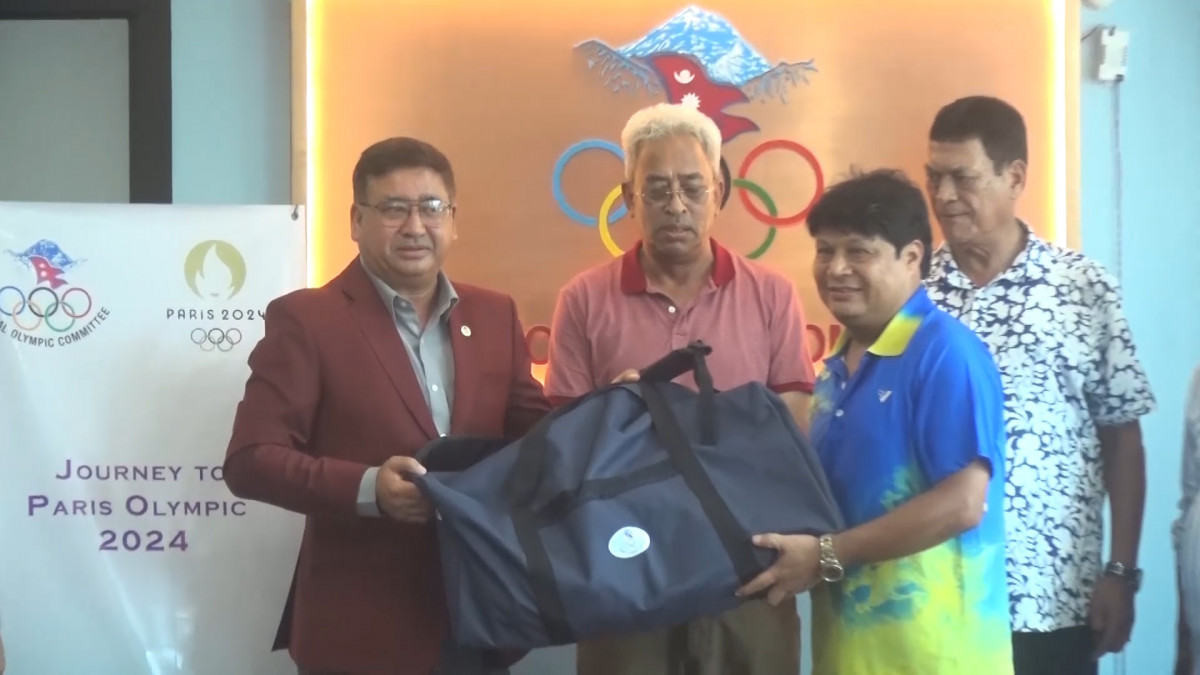 एनओसीद्वारा खेलाडीलाई किट्स प्रदान