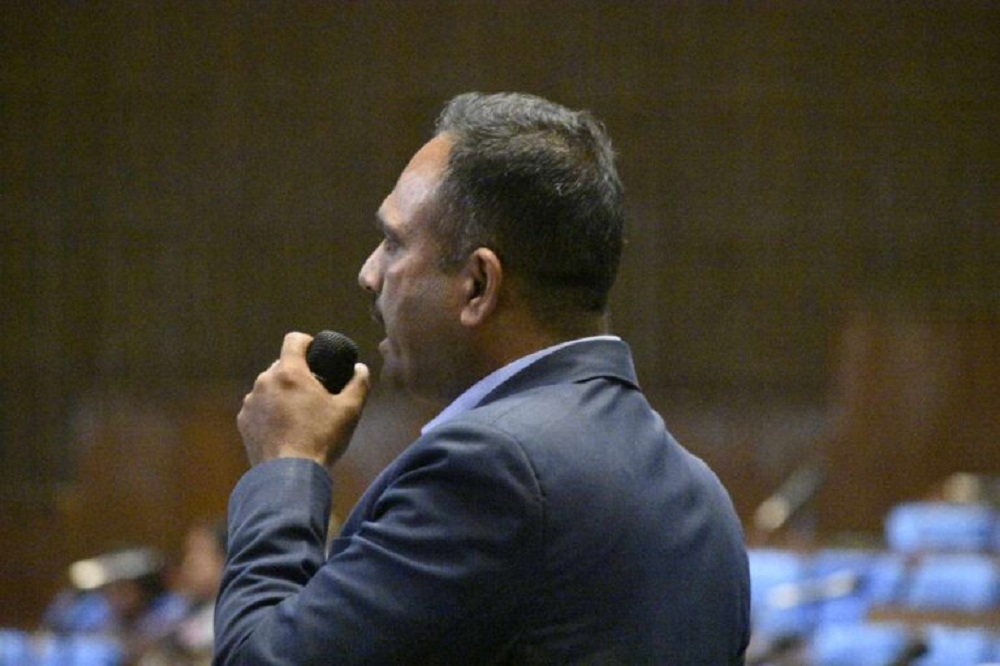 एमाले–माओवादी समीकरण किन भत्कियो ओलीले जवाफ दिनुपर्छ : सांसद दाहाल