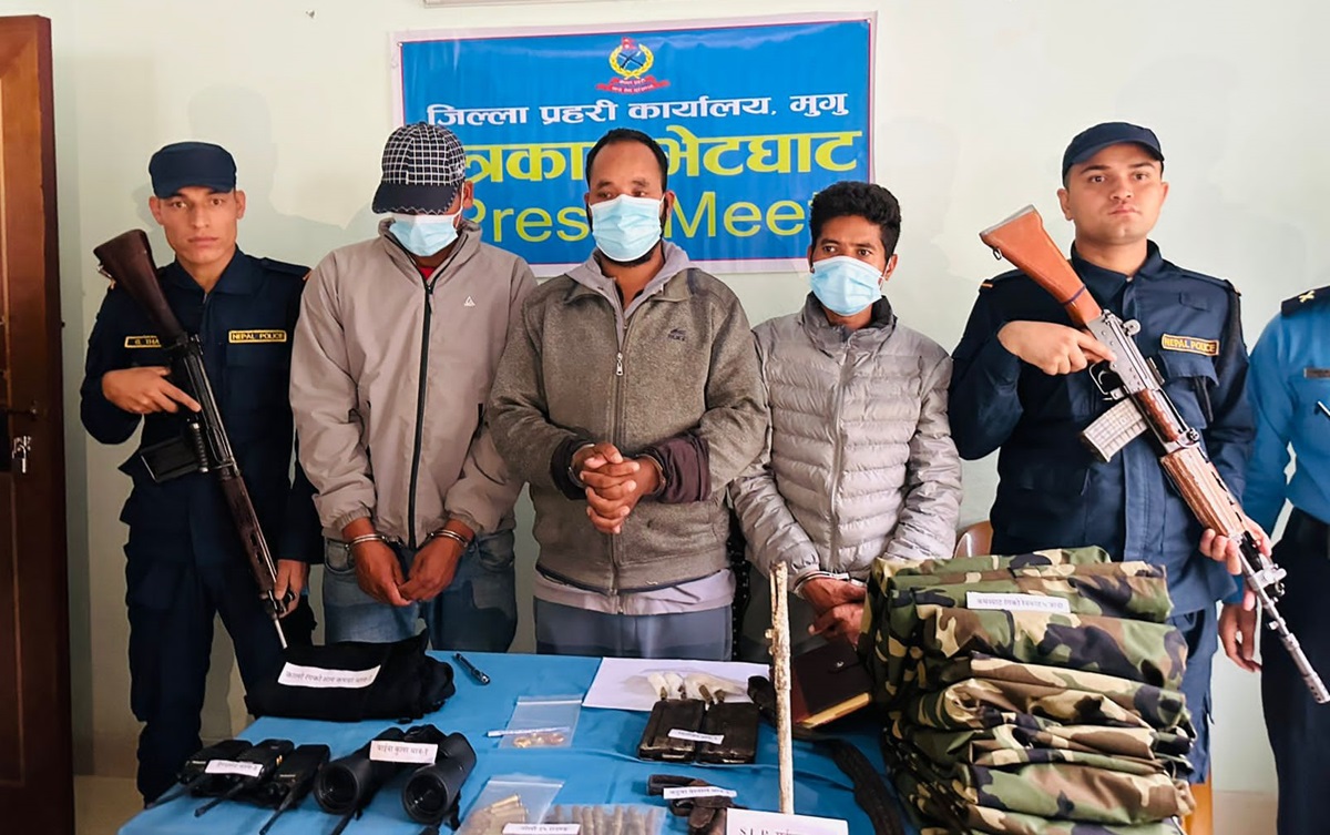 मुगुमा यार्सालगायत सामान लुट्ने समूहका तीन जना पक्राउ