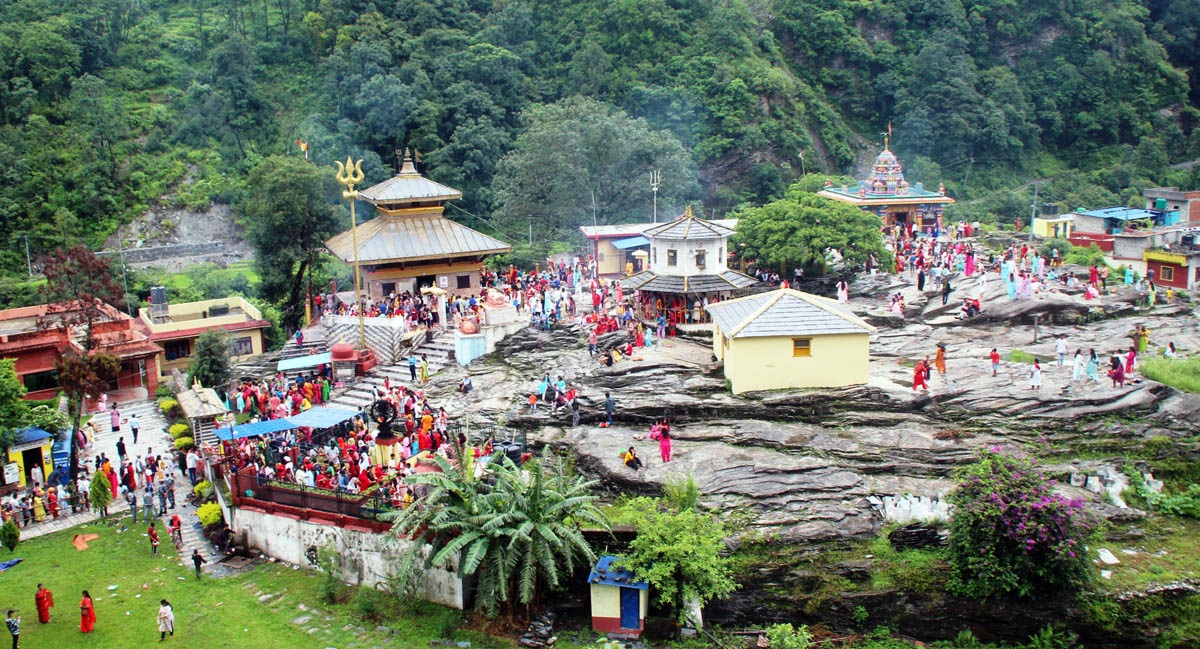 रेसुङ्गामा आजदेखि साउने मेला सुरु