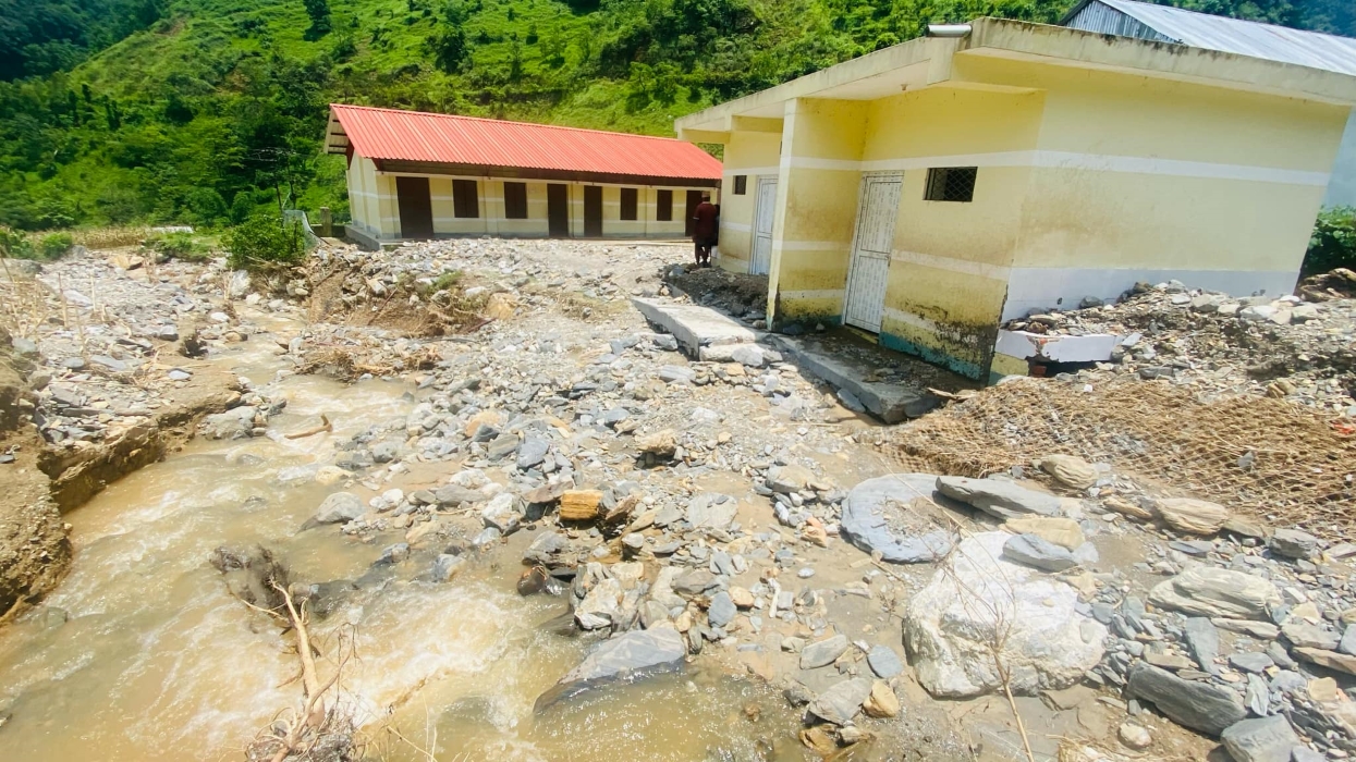 देशभरमा विद्यालय तीन दिन बन्द, परीक्षा स्थगित