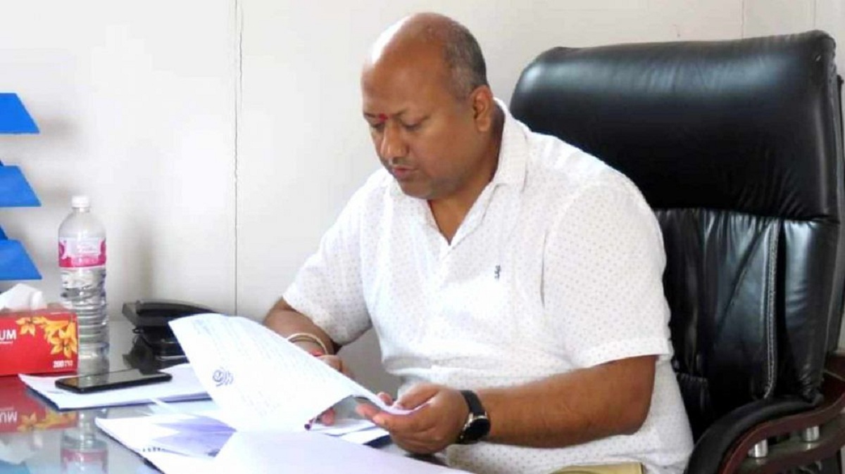 जनगुनासो बढेपछि मधेसका मुख्यमन्त्री सिंहद्वारा ११ वटा मन्त्रालयमा छड्के अनुगमन