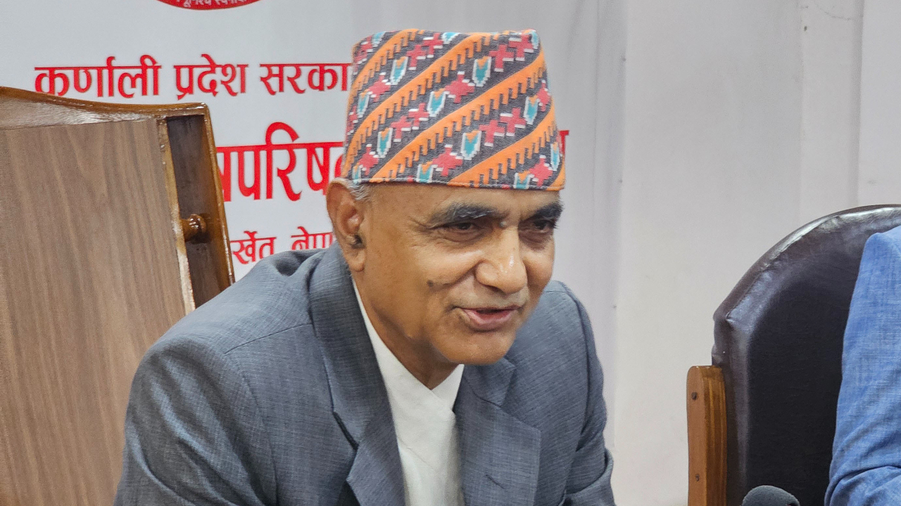 उपसचिवसम्मका कर्मचारी प्रदेश सरकारले परिपूर्ति गर्छ : मुख्यमन्त्री कँडेल