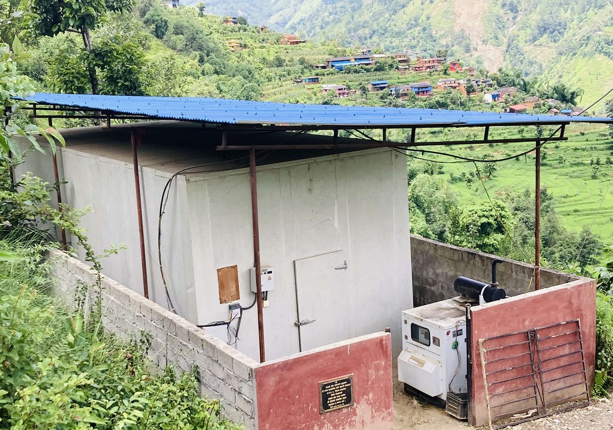 किसानलाई चिस्यान केन्द्र ‘निल्नु न ओकल्नु’