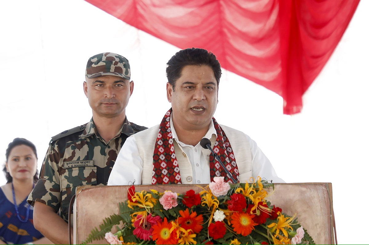 आयल निगमले नयाँ कार्य योजनाको खोजि गर्न आवश्यक : उद्योगमन्त्री भण्डारी