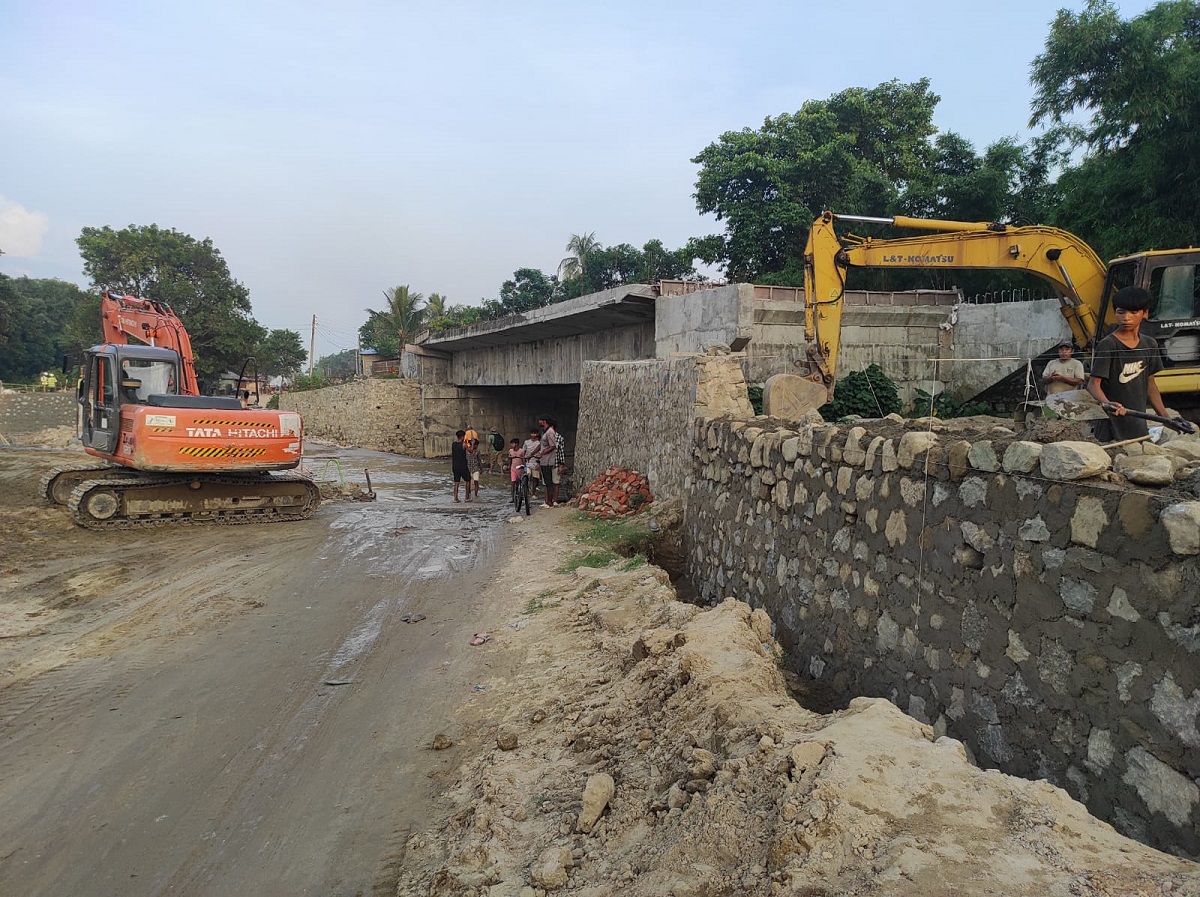 हुलाकी सडक आठ वर्षदेखि अधुरै