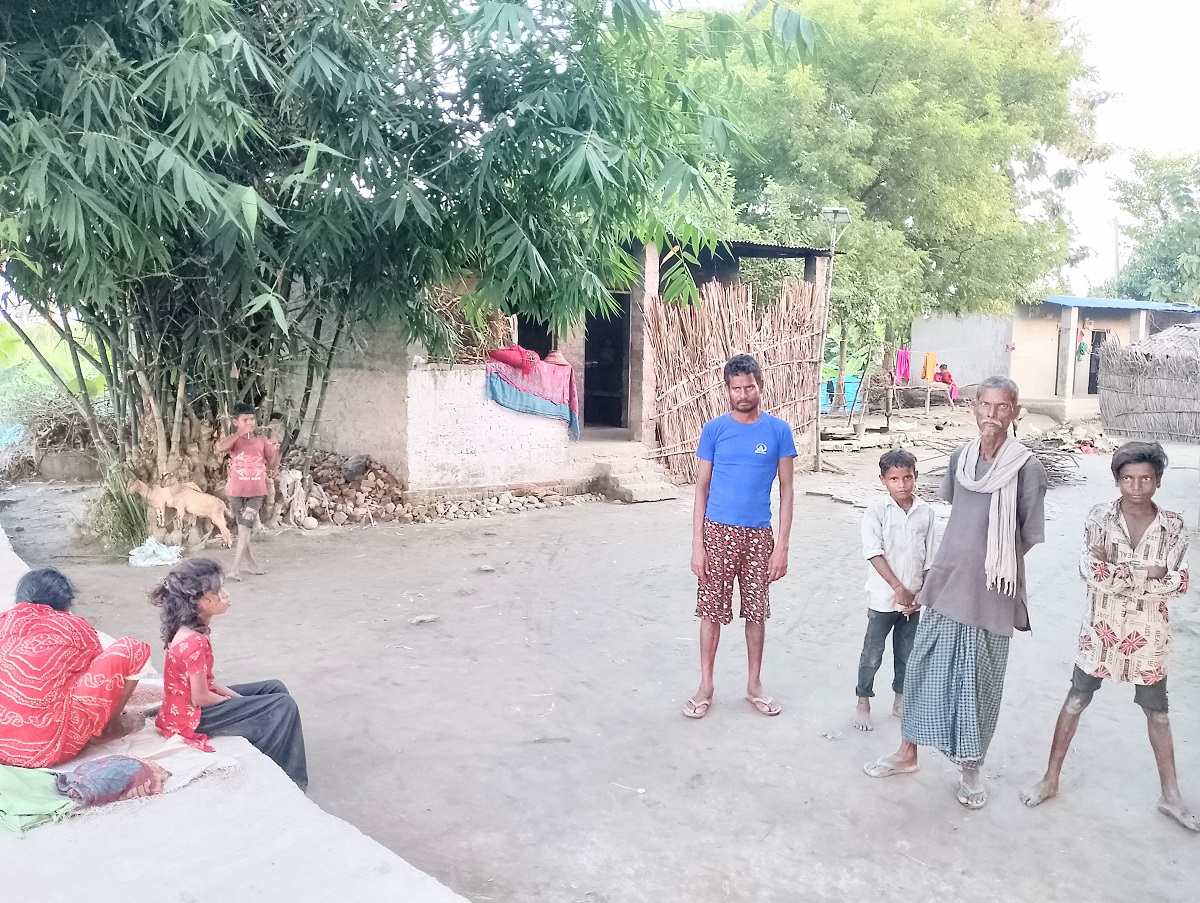 ‘घरमा अन्न छैन, खल्तीमा सुको छैन अनि कसरी दसैँ लाग्नु हजुर’