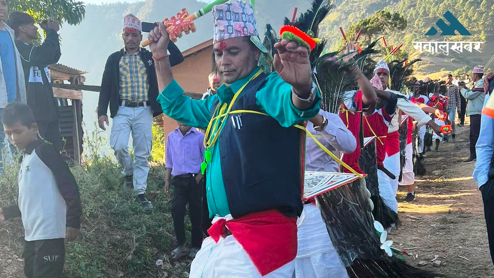मयूर नाच संरक्षणमा जुटे हल्चौरका युवा