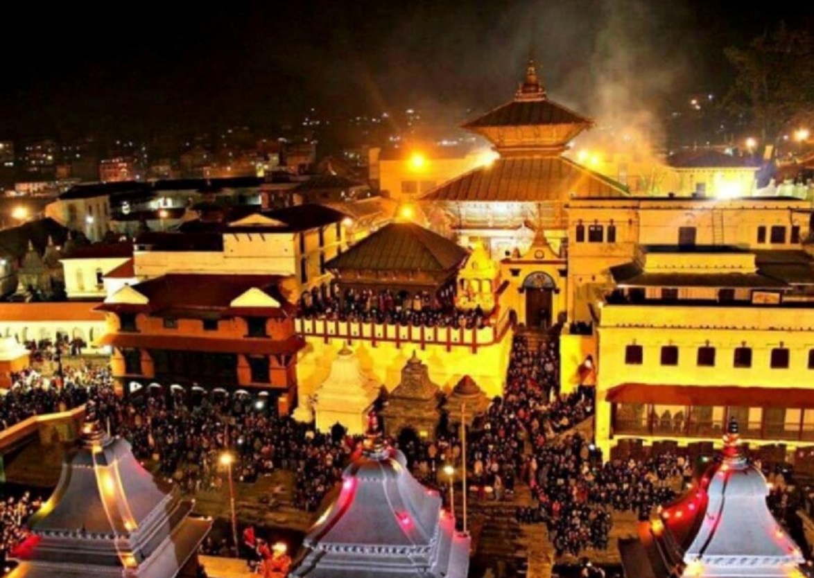 पशुपतिनाथमा सोमबार आउने दर्शनार्थीलाई सहजै दर्शनको व्यवस्था