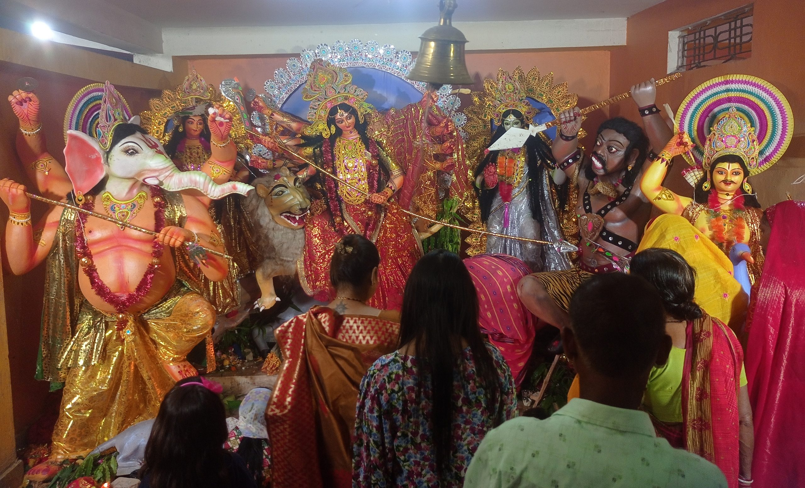 सिद्धिदात्री देवीको पूजा आराधना गर्दै महानवमी मनाइँदै, शक्तिपीठमा भक्तजनको घुइँचो