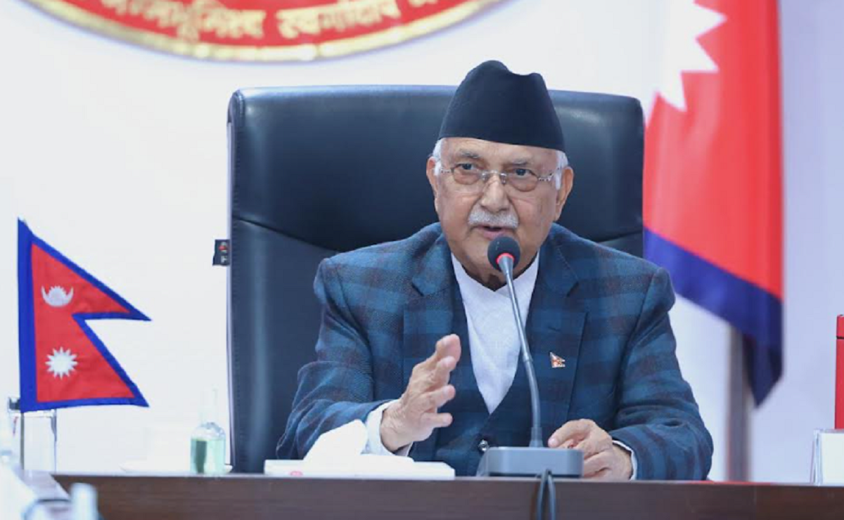 चीन भ्रमणबारे सरोकारवालासँग छलफल गर्दै प्रधानमन्त्री