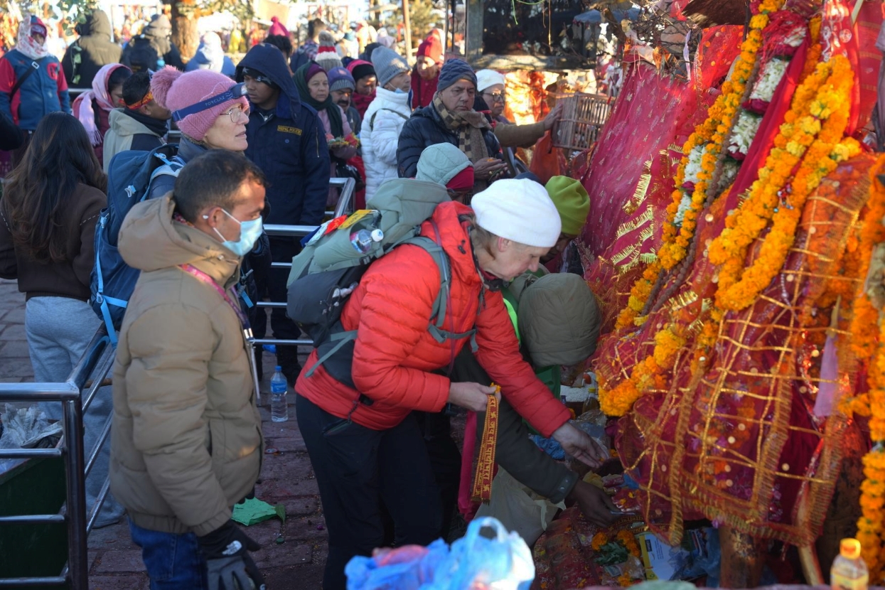 पाथीभरामा सात वर्षमा १३ लाखभन्दा बढी दर्शनार्थीले गरे पूजापाठ