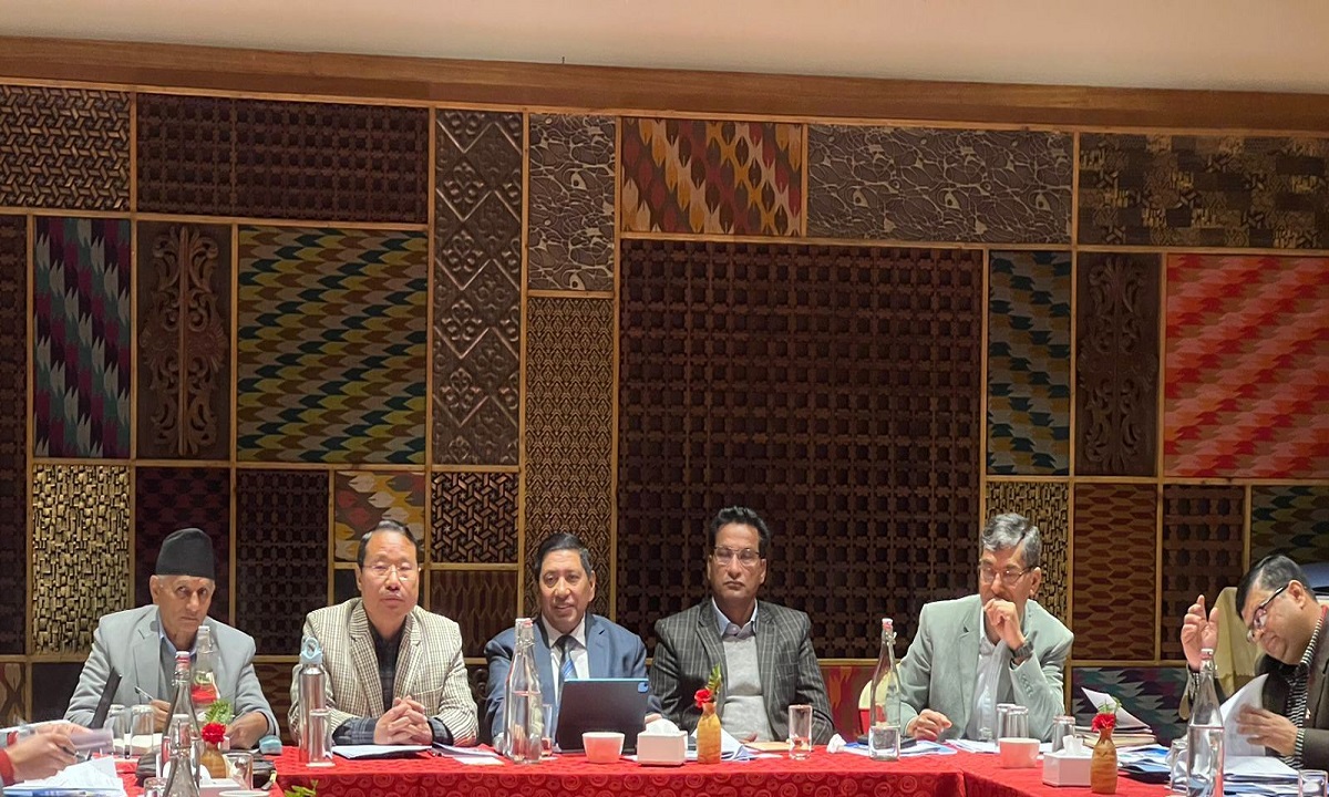 सरकार फेरिन सक्छ, तर विकासमा नीतिगत निरन्तरता चाहिन्छ : वर्षमान पुन