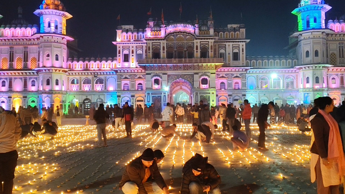 बलिदानी दिवसको अवसरमा एक लाख दीप प्रज्वलन