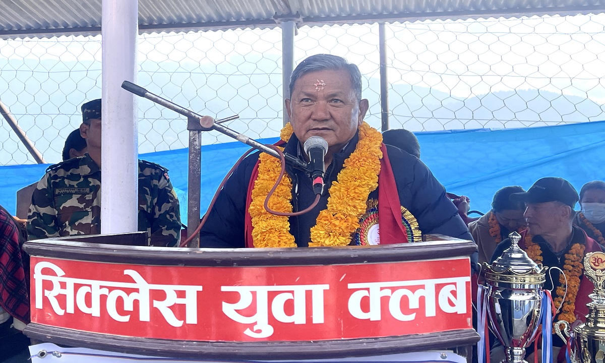 पर्यटकको आगमन बढ्दा पूर्वाधारमा ध्यान दिऔँ : मन्त्री गुरुङ