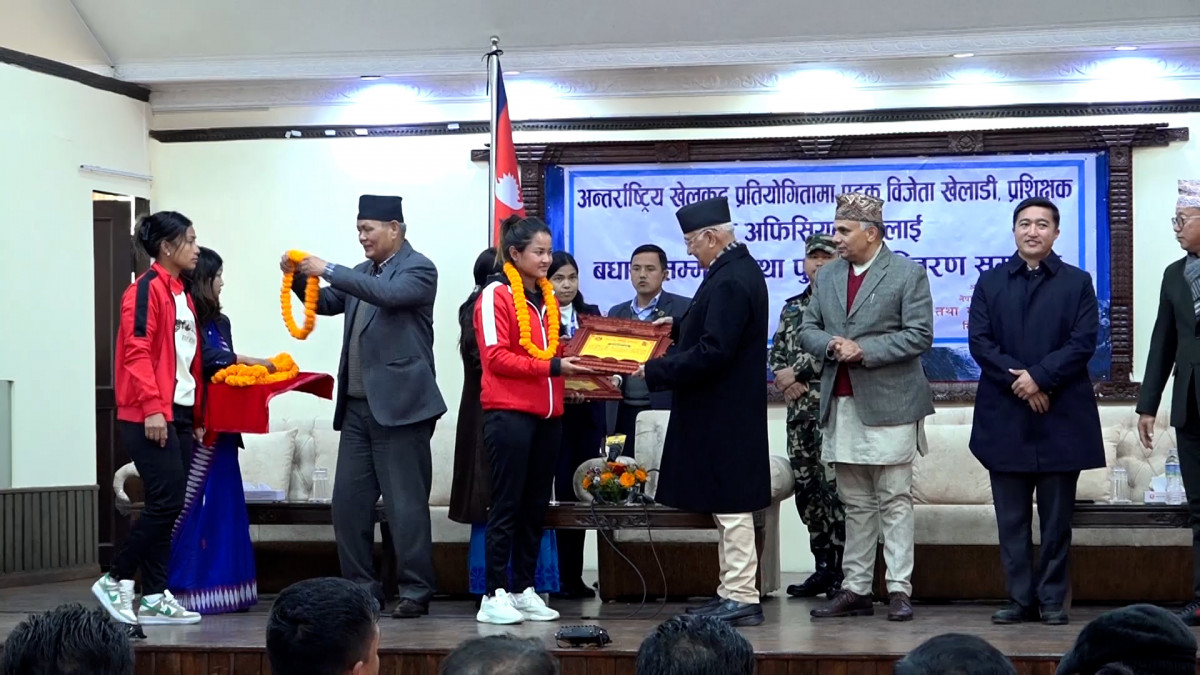 कर छुटसहित २८ खेलाडीले पाए एक करोड नगद पुरस्कार