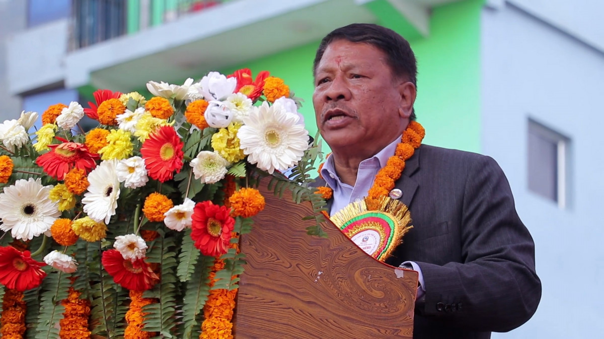 दुई ठूला दलहरु नमिलिकन राजनीतिक स्थायित्व सम्भव नदेखिएपछि मिल्यौँ : उपप्रधानमन्त्री
