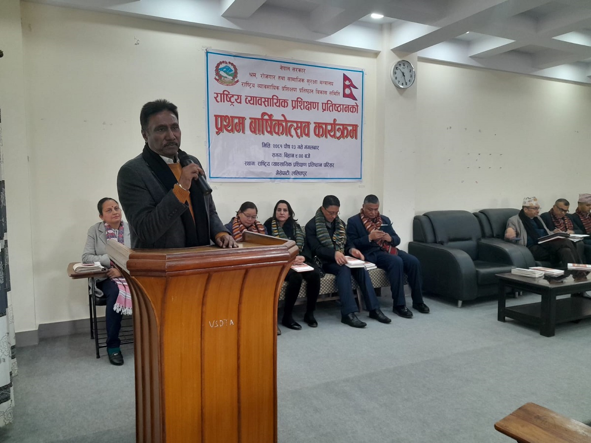 विदेशमा आर्जित पुँजी स्वदेशमा परिचालन गरौँ : मन्त्री भण्डारी