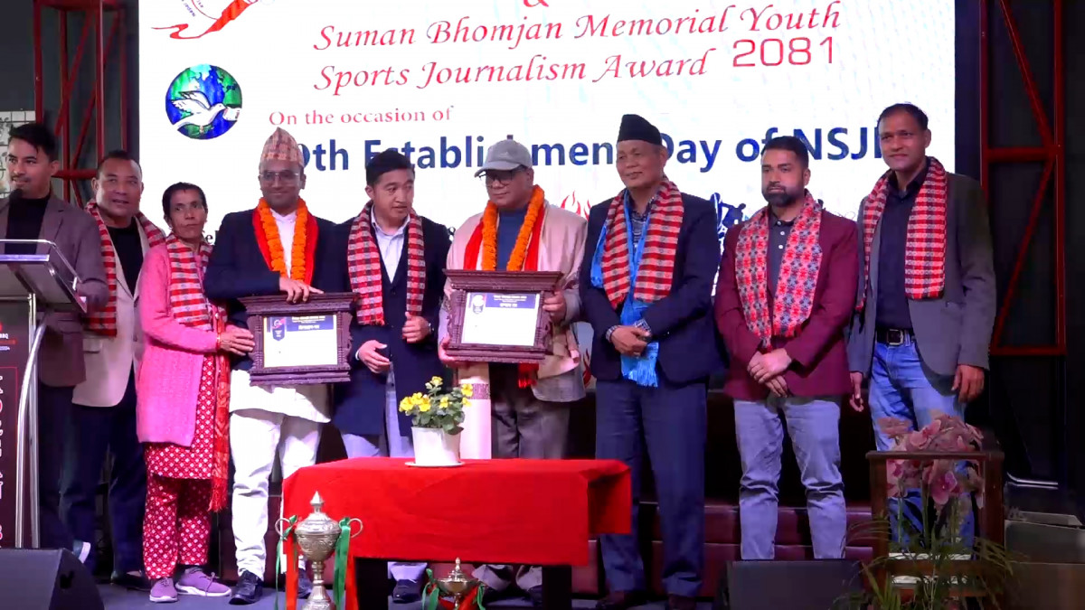 एनएसजेएफ अग्रज पत्रकारिता पुरस्कारबाट भण्डारी र युवाबाट सापकोटा सम्मानित