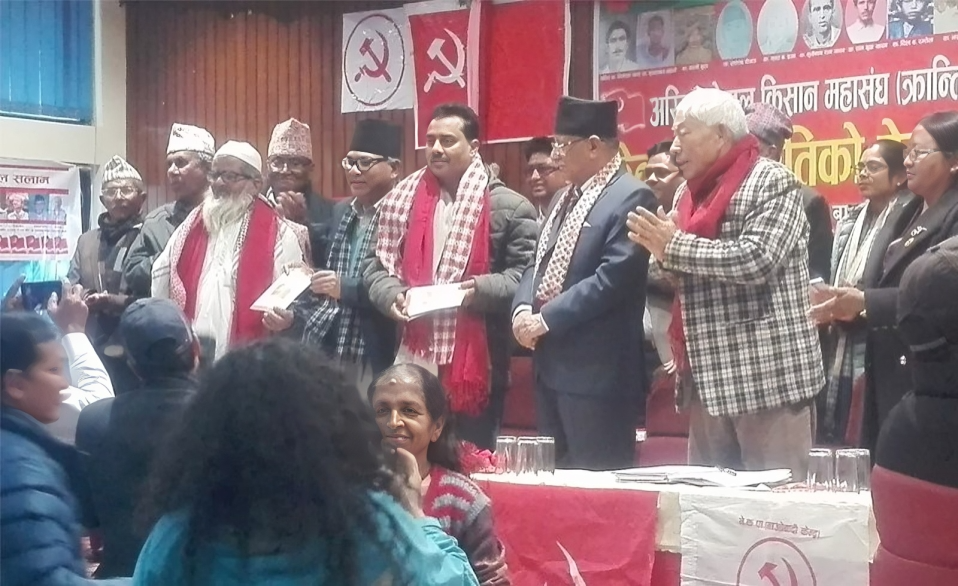 माओवादीले फेरि अवसर पाएको छ, ८४ मा पहिलो पार्टी बनाउँछौँ : प्रचण्ड