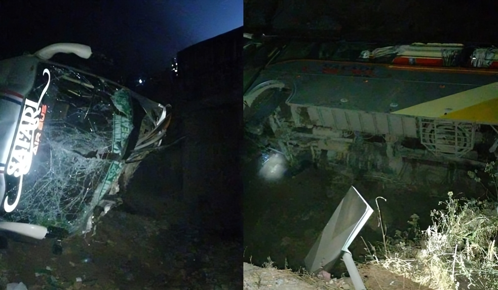 नेपालगञ्जबाट काठमाडौँ आउँदै गरेको बस सेतीदोभान पुलबाट खस्यो