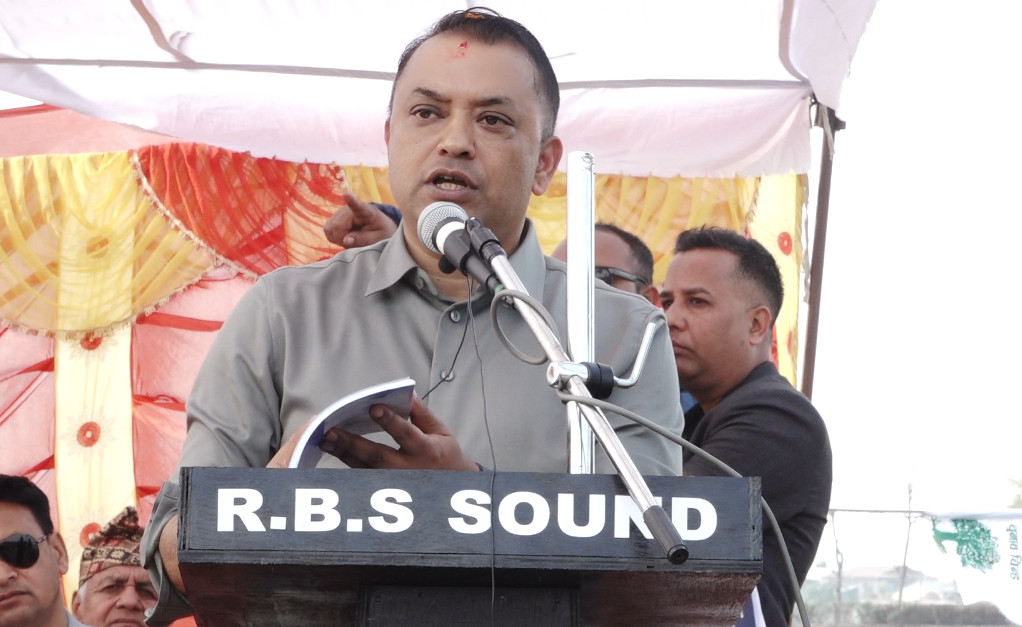 निर्वाचन अगाडि गठबन्धन गरौँ भन्ने व्यक्ति अब काँग्रेस रहँदैन : गगन थापा
