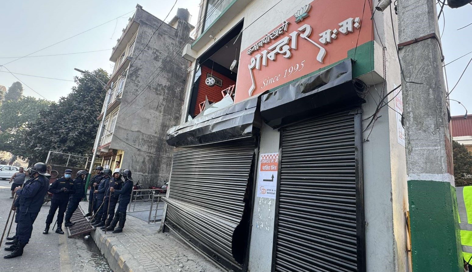 ग्यास विस्फोटबाट घाइते भएका शानदार मःमका दुई कामदारको मृत्यु