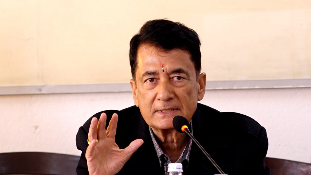 सिंहदरबारसहित भन्सारमा रहेका पुराना सवारीसाधनहरू यकिन गरी नष्ट गरौँ : सांसद कार्की