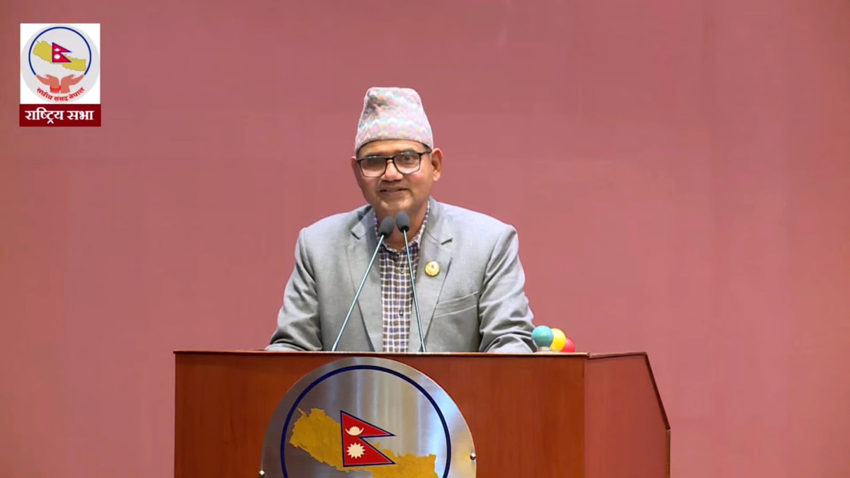 पूर्वराजा शाहलक्षित माओवादी सांसदको आरोप : वंश विनाश गर्नेले राजा फर्काउने नाटक मञ्चन गर्दैछन्