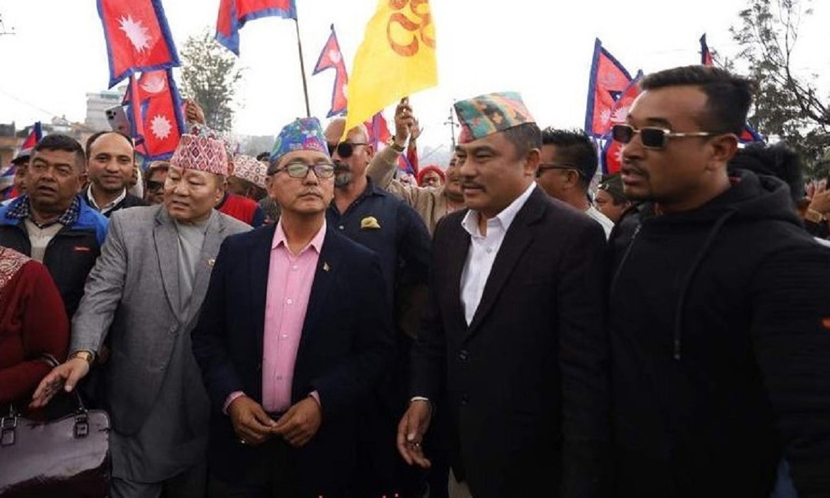 पूर्वराजाको स्वागतमा त्रिभुवन विमानस्थलमा लिङदेन