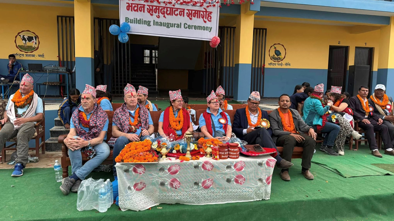 दुई करोडमा बन्यो विद्यालय भवन