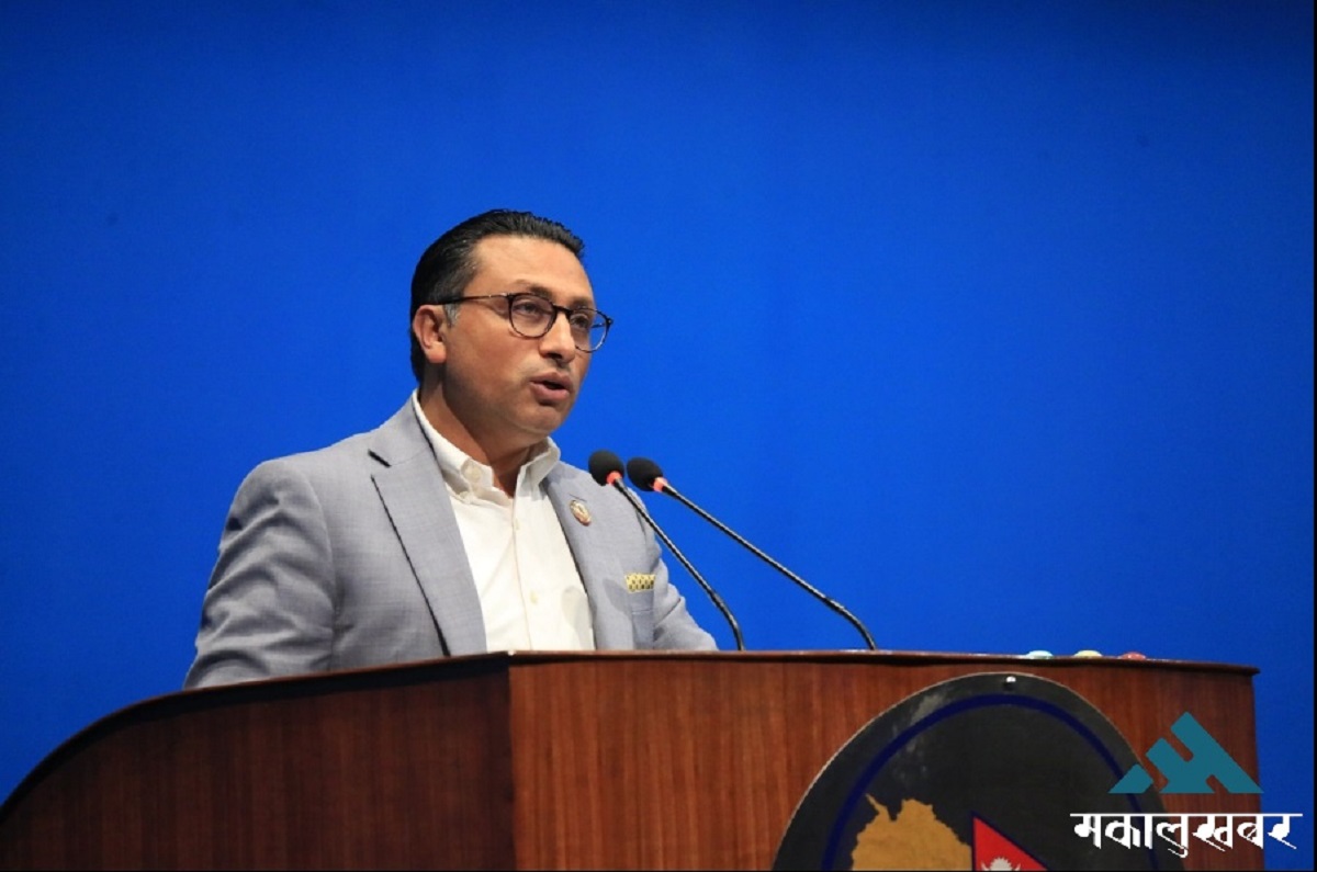 सरकारले अध्यादेश ल्याएर आर्थिक संस्थाहरु कब्जा गर्न खोज्यो : स्वर्णिम वाग्ले
