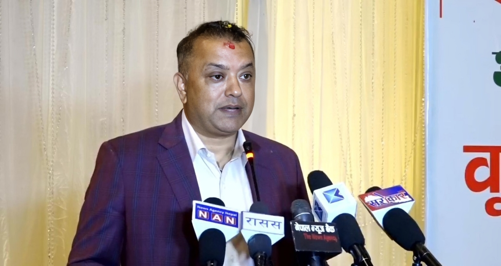 असन्तुष्टिको कारोबार होइन, समाधानतर्फ अघि बढ्नुपर्छ : गगन थापा