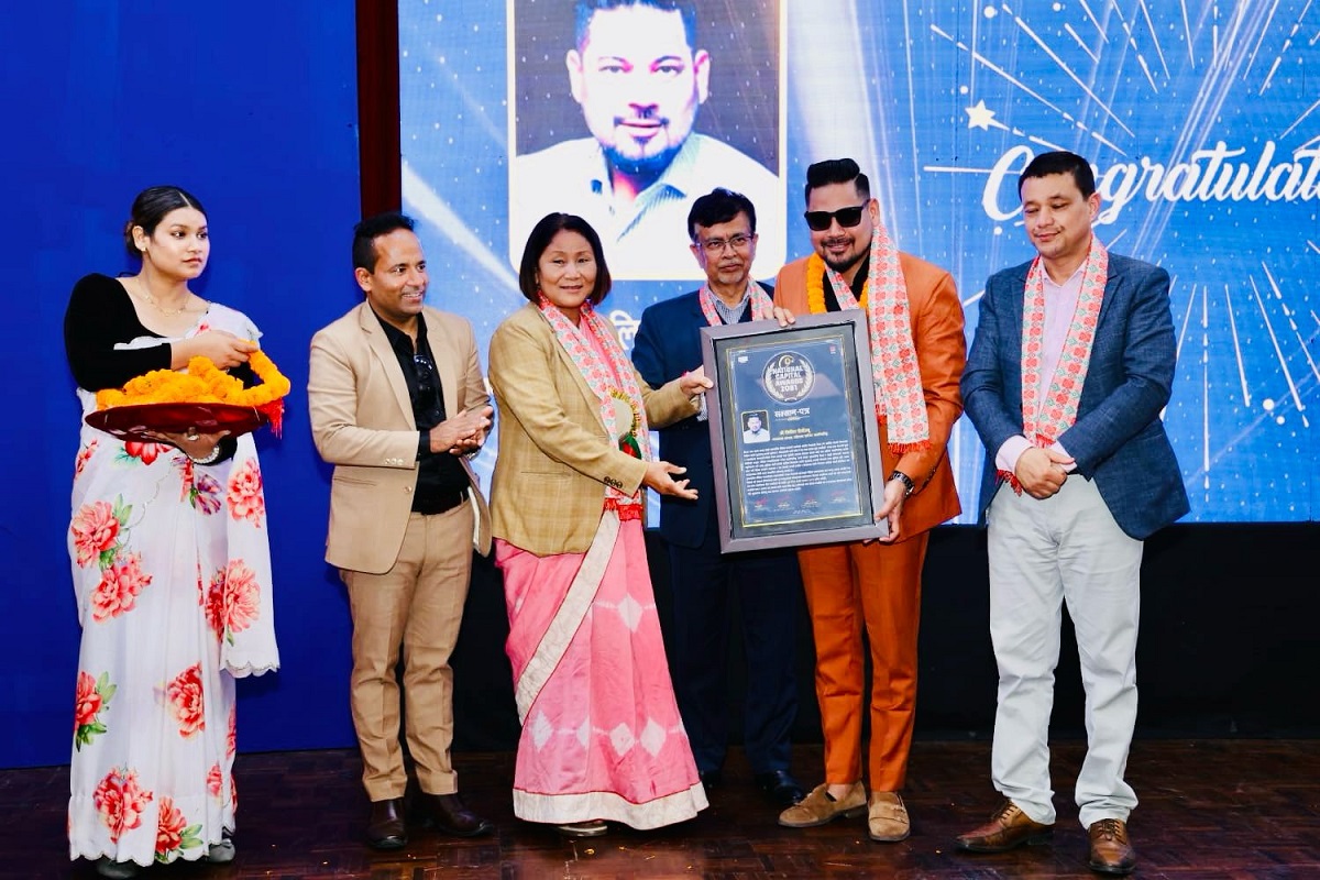 राइटपाथका सिईओ डिसीलाई शैक्षिक परामर्श सेवा सम्मान