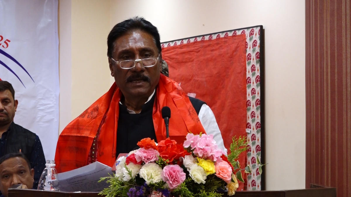 ज्यालासम्बन्धी ज्ञानको अभावमा श्रमिकहरू देशभित्रै शोषित हुनुपरेको छ : मन्त्री भण्डारी