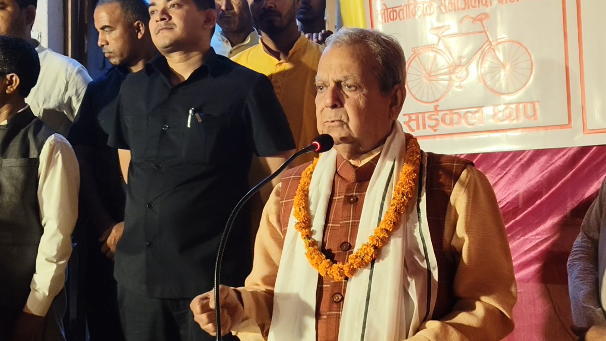 शिक्षक आन्दोलनको जिम्मेवारी सबै सरकारको नेतृत्वकर्ताले लिनुपर्छ : महन्थ ठाकुर