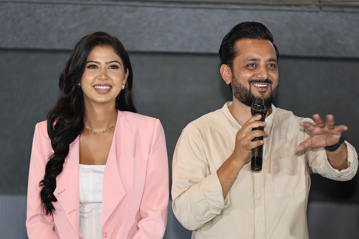 चलचित्र ‘जन्ते बाख्रो’ को लभस्टोरी र कमेडी मिश्रित ट्रेलर सार्वजनिक (भिडिओ)
