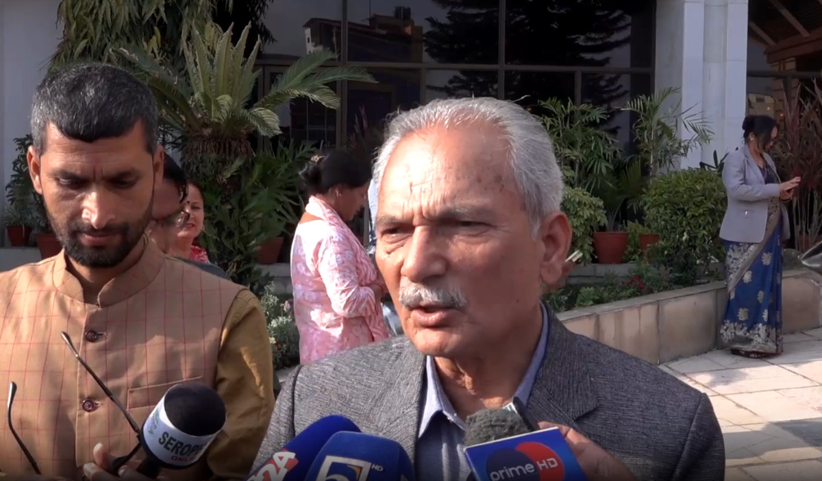 पूर्वप्रधानमन्त्री डा. बाबुराम भट्टराईद्वारा मनोनय दर्ता