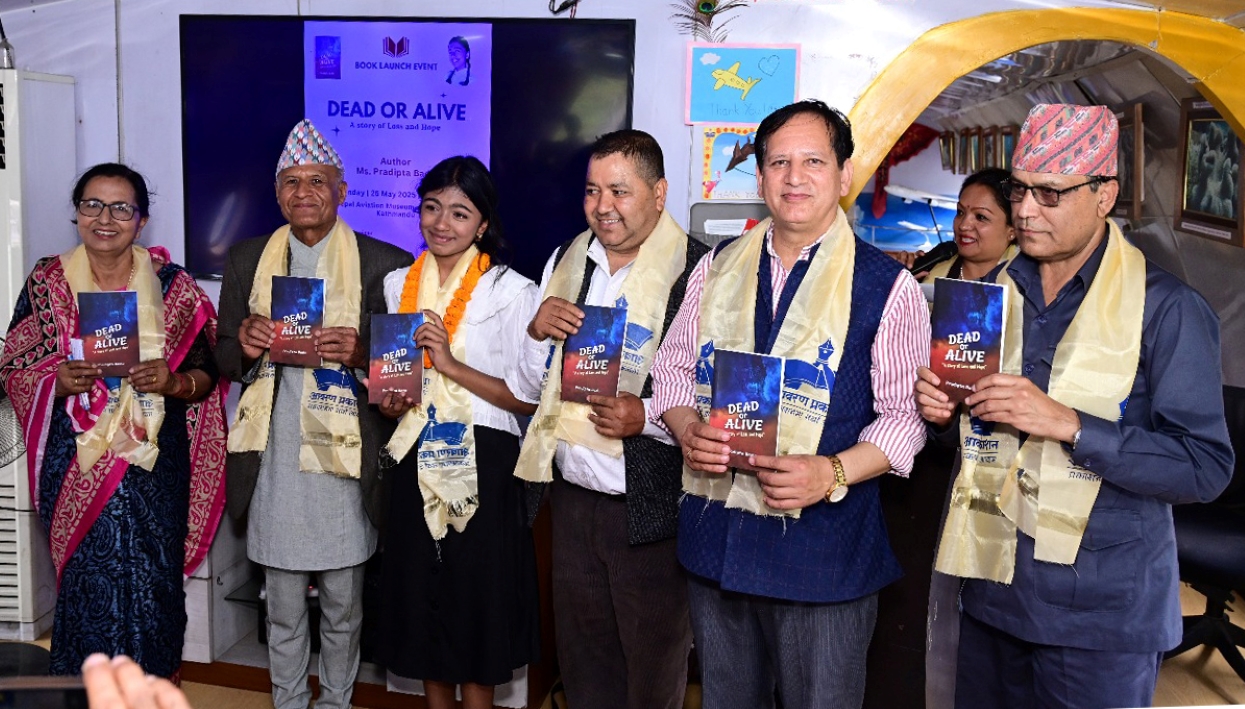 बाह्र वर्षीया प्रतिष्ठाको ‘डेड अर अलाइभ’ उपन्यास सार्वजनिक