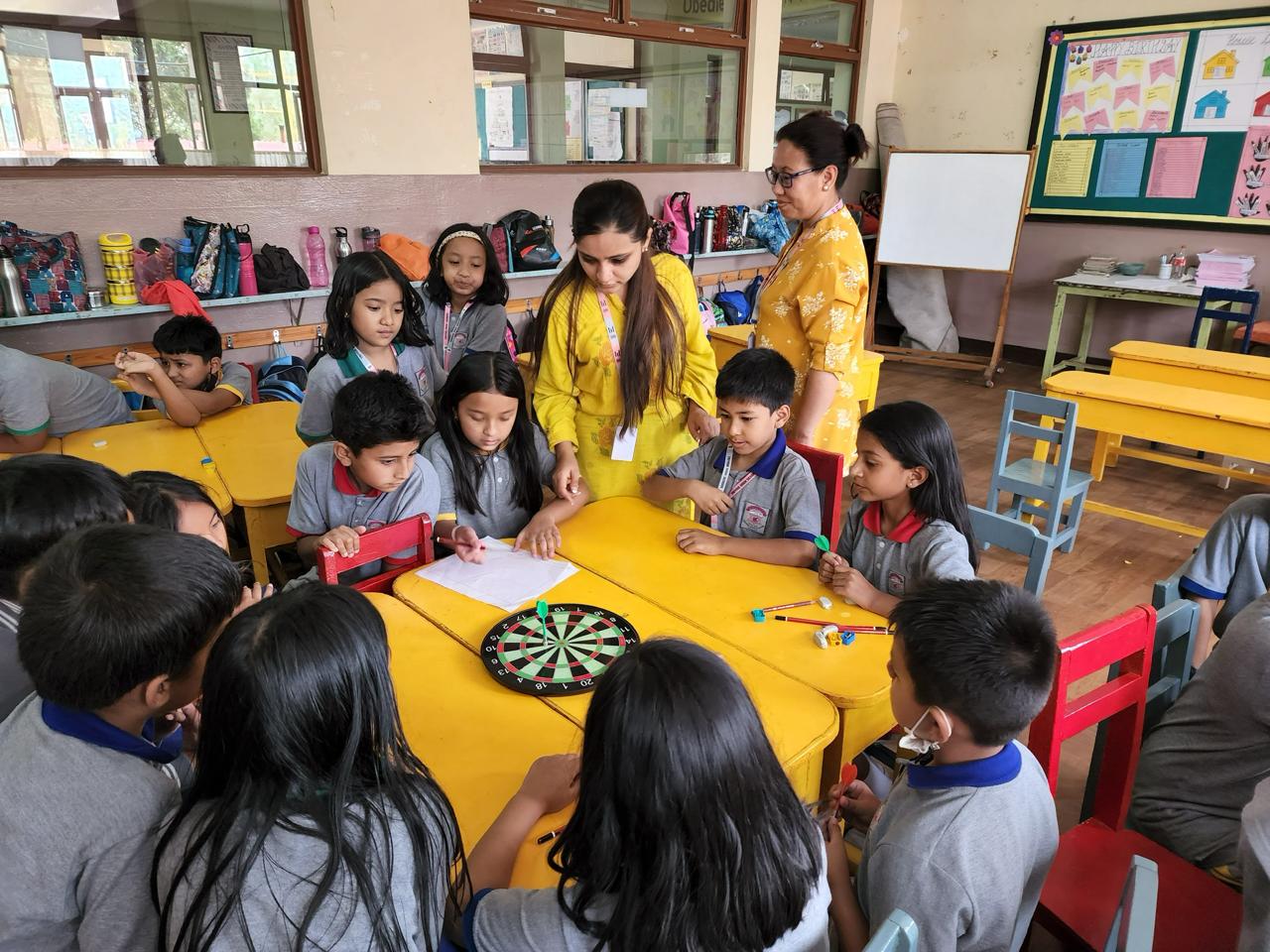 गणित बोलौं ! केवल पाँच दिनमा, विद्यालयबाट गणित संग्रहालयसम्म