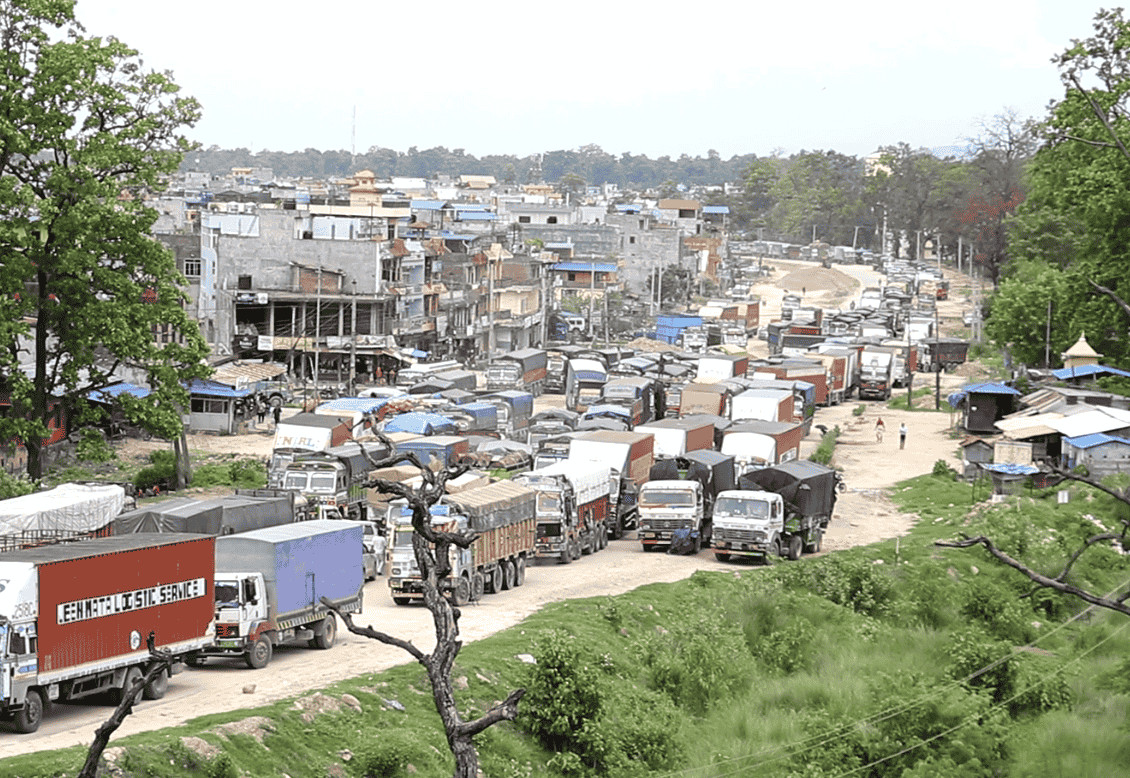 ६ महिना अगाडी भाँचियो दुम्कीबासको पुल : सरकारको ढिलासुस्तीले सर्वसाधारणले पाए सास्ती