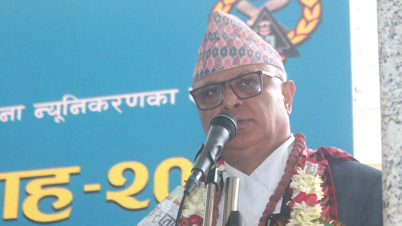 सवारी दुर्घटनाबाट क्षति न्यूनीकरणमा सरकार संवेदनशील रहेका छ : मुख्यमन्त्री कार्की